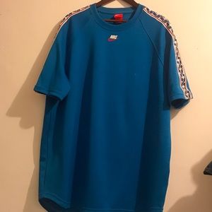 Nike short sleeve sweater